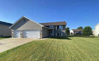 609 Dogwood St Ne #NA - Photo 1 of 1