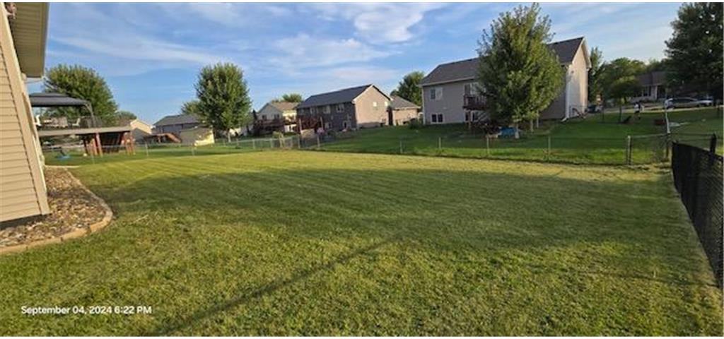 609 Dogwood St Ne #NA - Photo 3 of 15