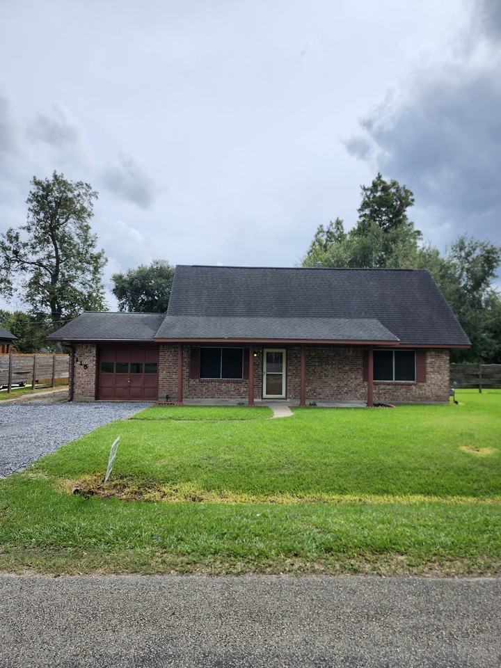 115 8th Ave #NA - Photo 2 of 19