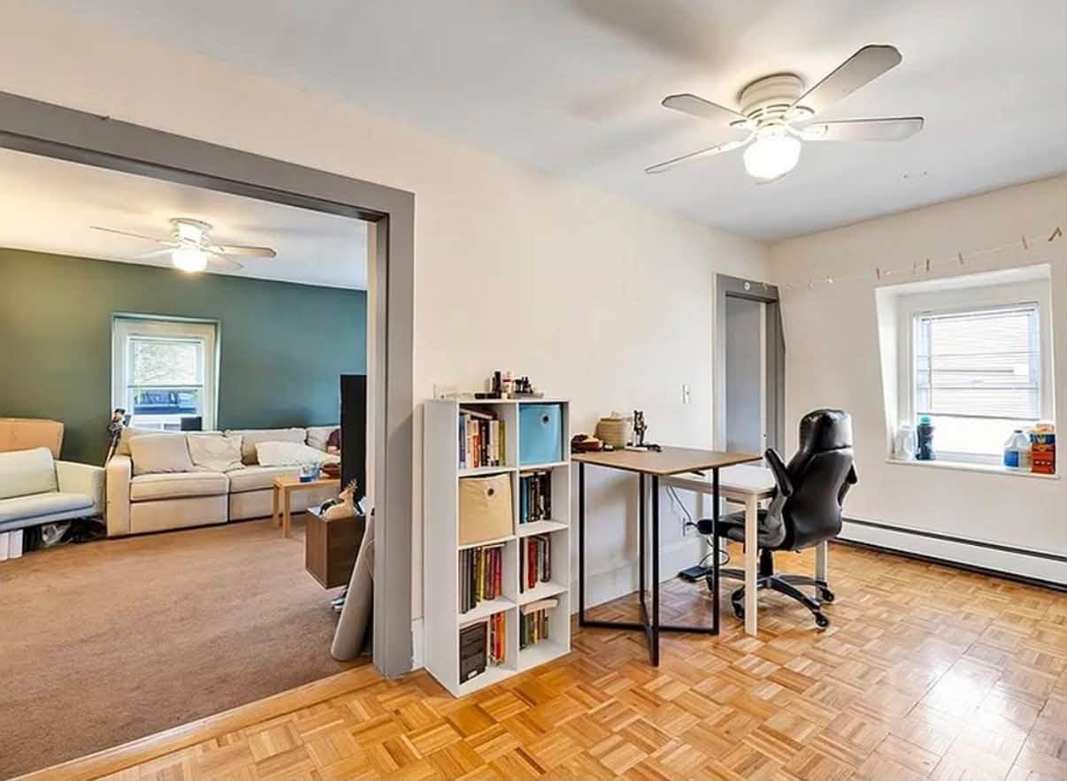 92 Glen St #3 - Photo 3 of 7