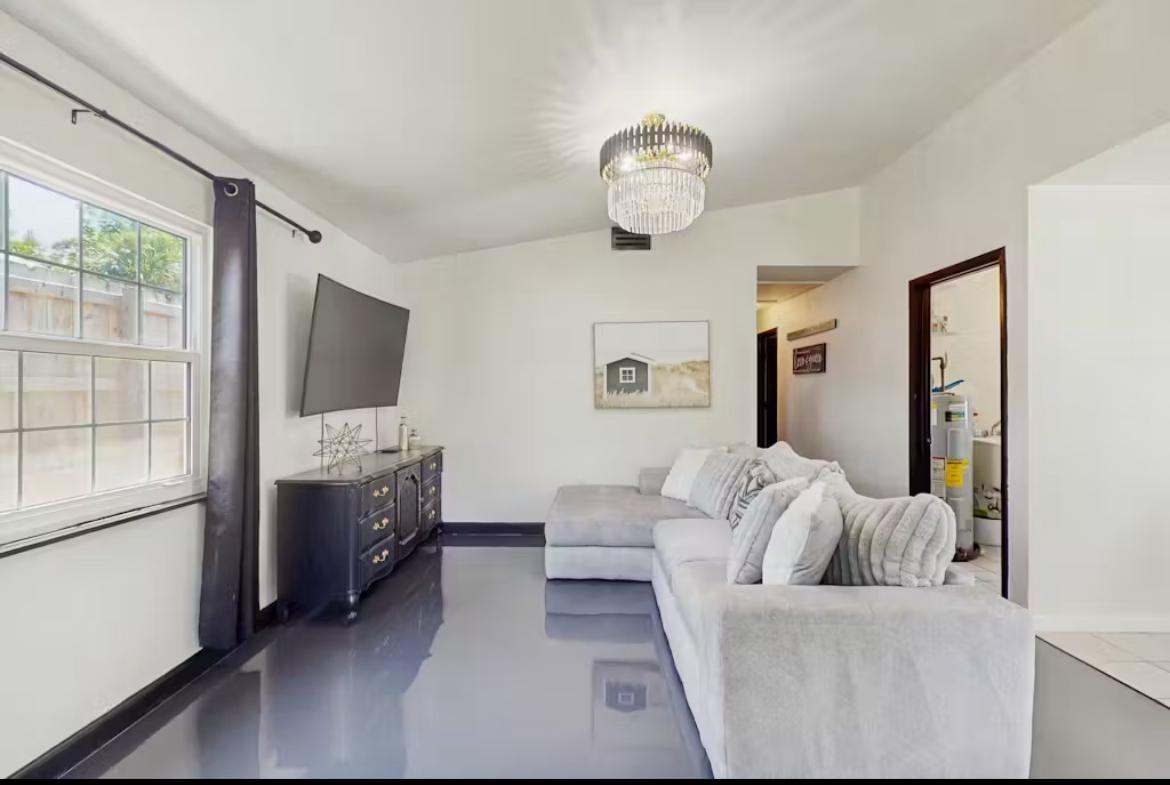 4210 Olive Ave #NA - Photo 4 of 15
