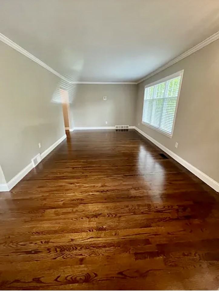 670 Humphrey Ave #NA - Photo 3 of 32