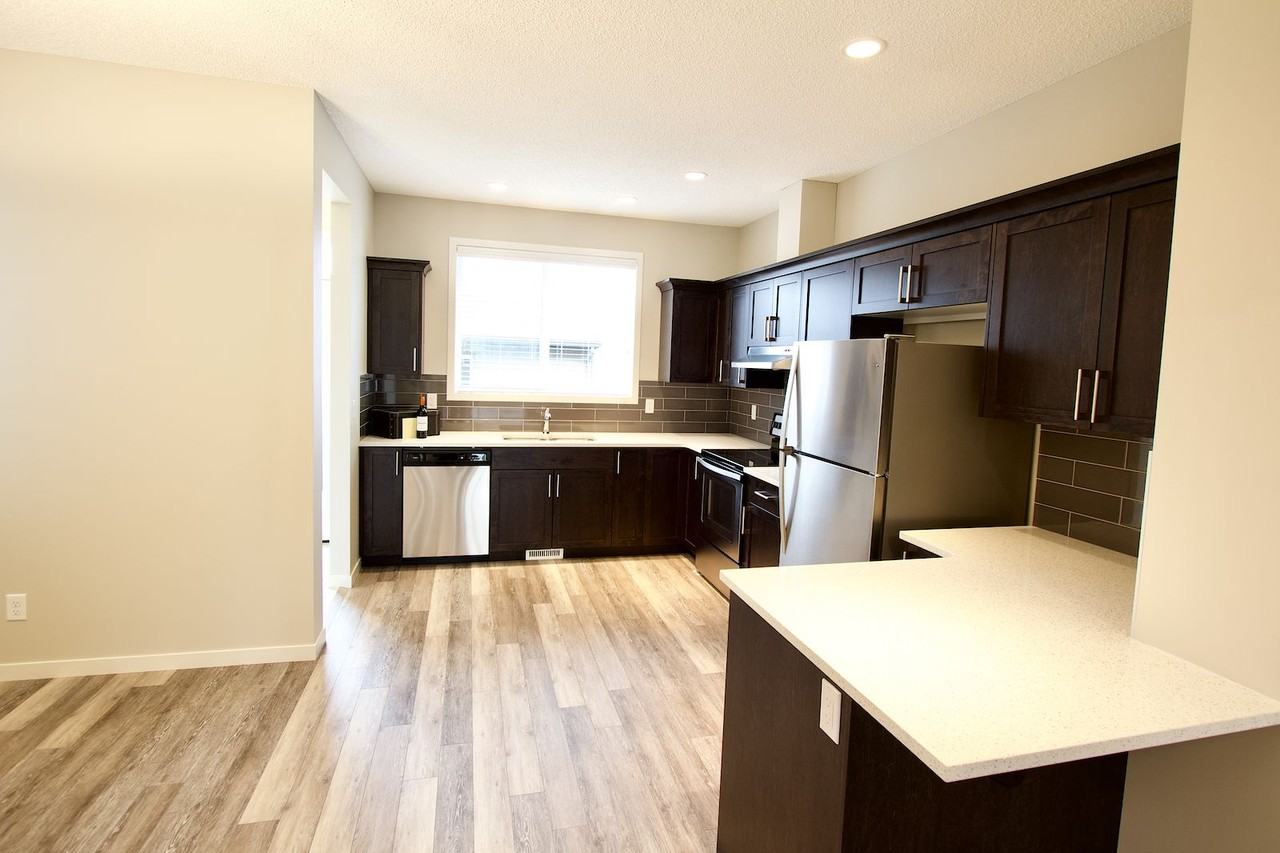 87 Cornerstone Ave Ne - Photo 2 of 30