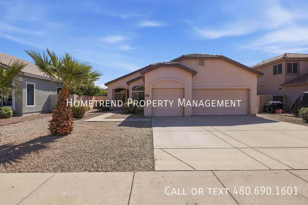 3451 E Remington Dr