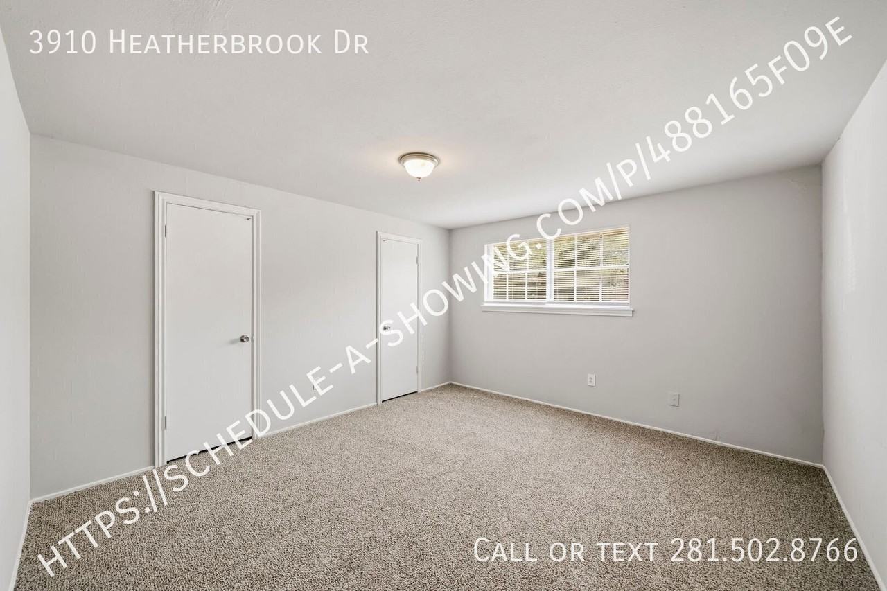 3910 Heatherbrook Dr - Photo 7 of 12