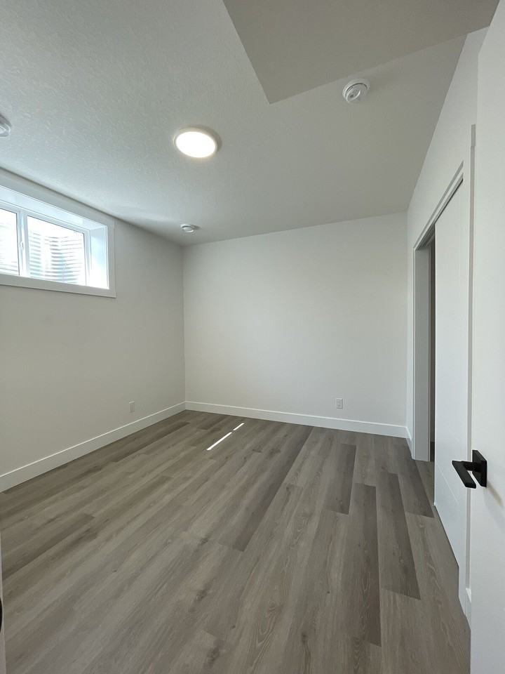 21 Yorklyn He SW - Photo 5 of 10