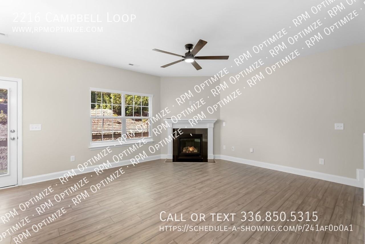 2216 Campbell Loop - Photo 3 of 34