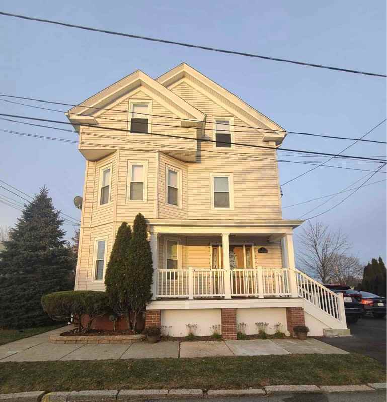 8 Seymour Ave - Photo 2 of 8