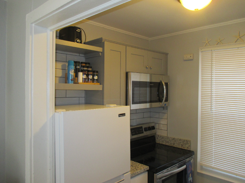 9628 11th Bay St #3 - Photo 4 of 29