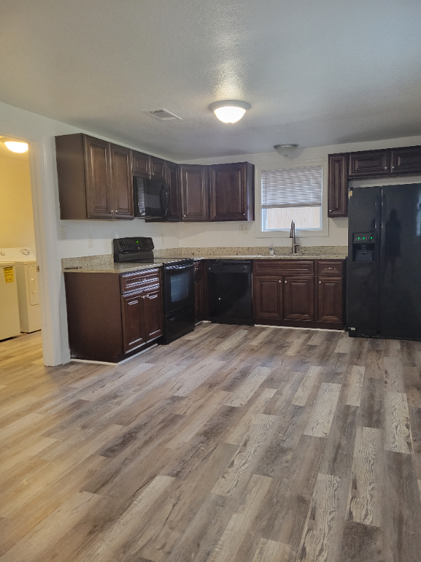 229 Frank Dr #A - Photo 7 of 18