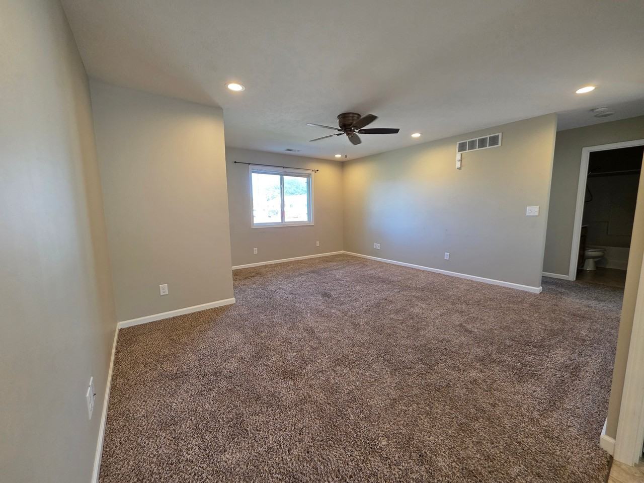 113 5th Ave #K - Photo 2 of 10
