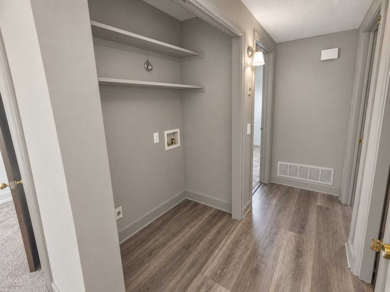 1111 E Cochise St #5 - Photo 5 of 7