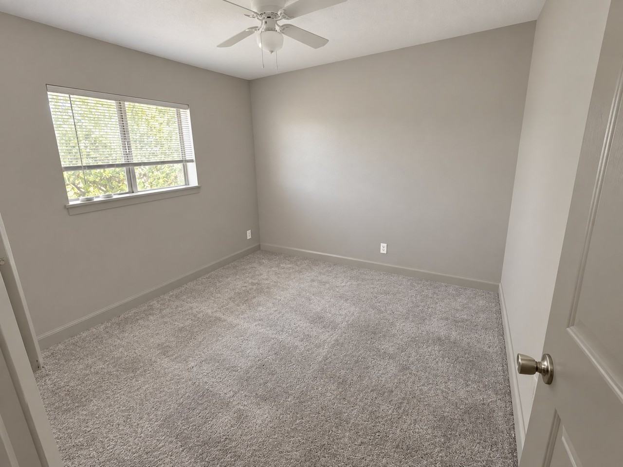 1111 E Cochise St #5 - Photo 7 of 7