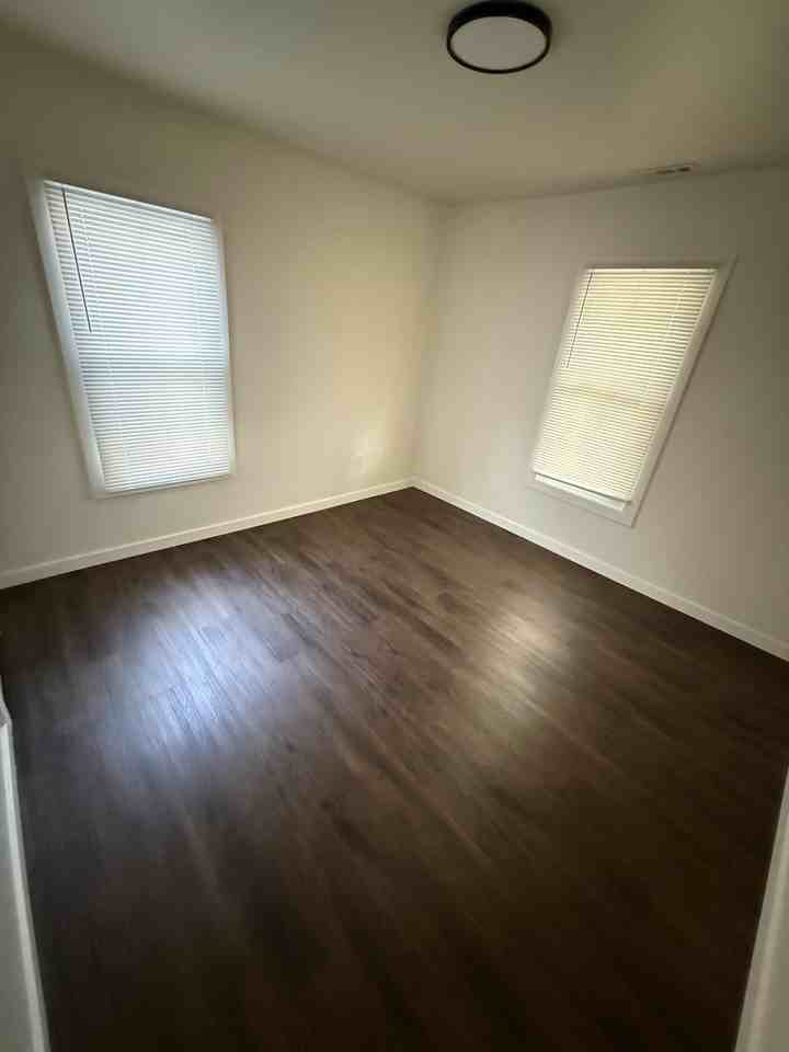 1310 E Maryland St - Photo 3 of 6