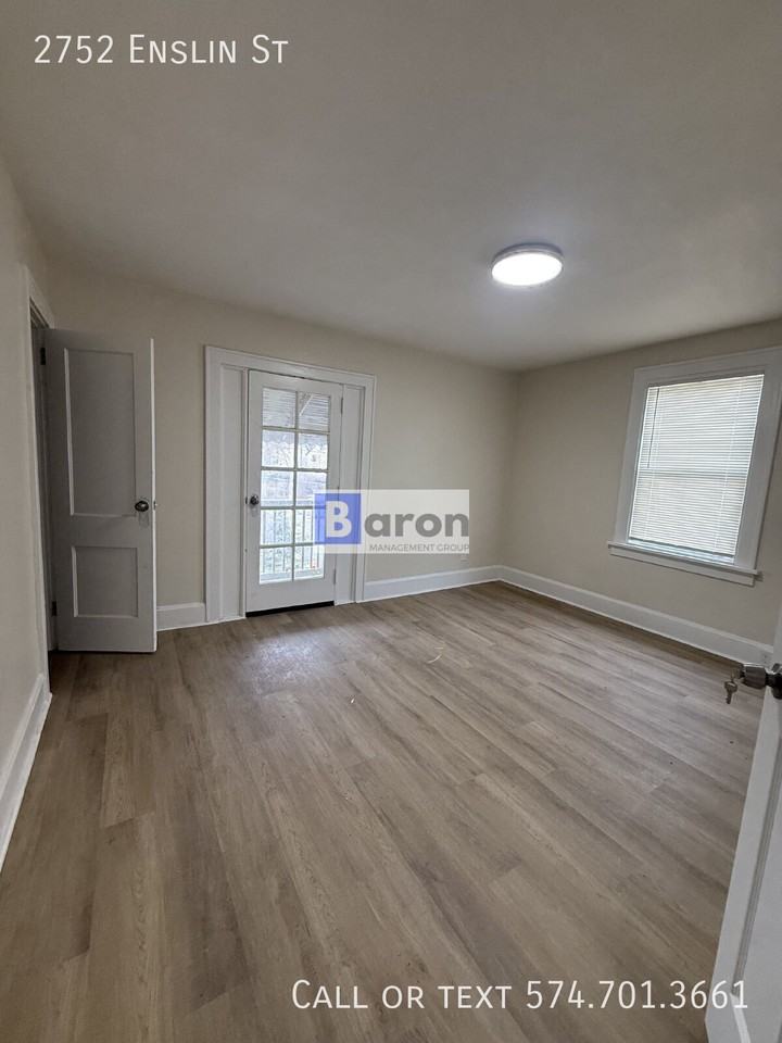 2752 Enslin St - Photo 4 of 20