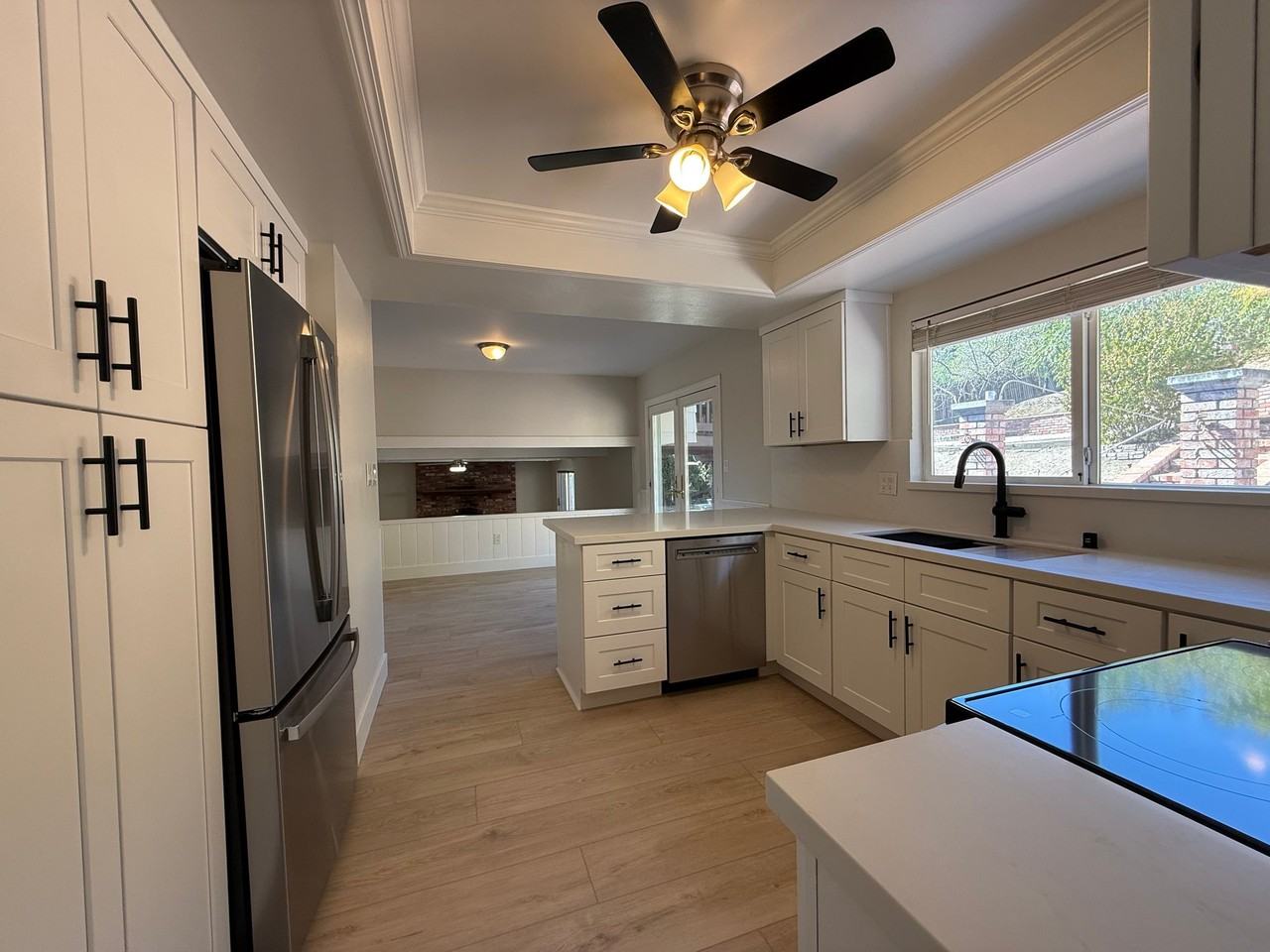 3028 Elmo Rd - Photo 5 of 20