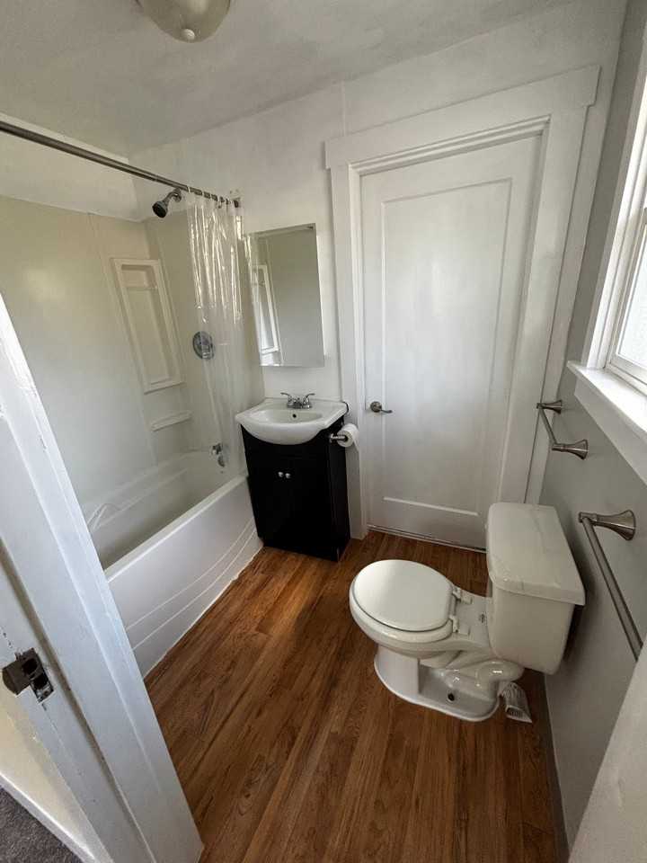 2535 Bly St - Photo 7 of 11