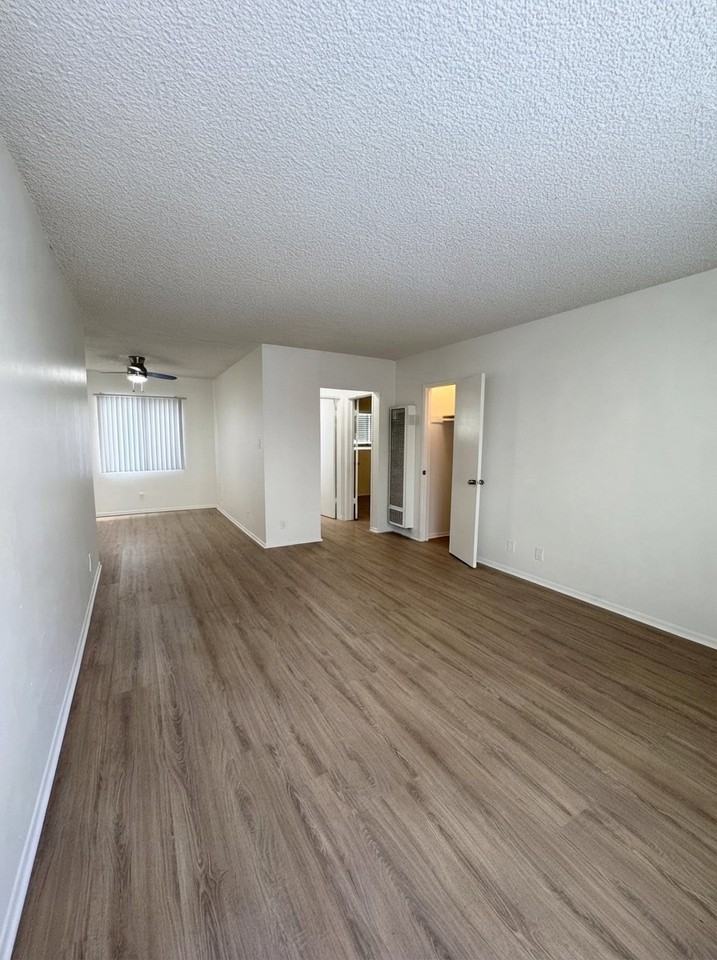 18546 Clark St #3 - Photo 6 of 11