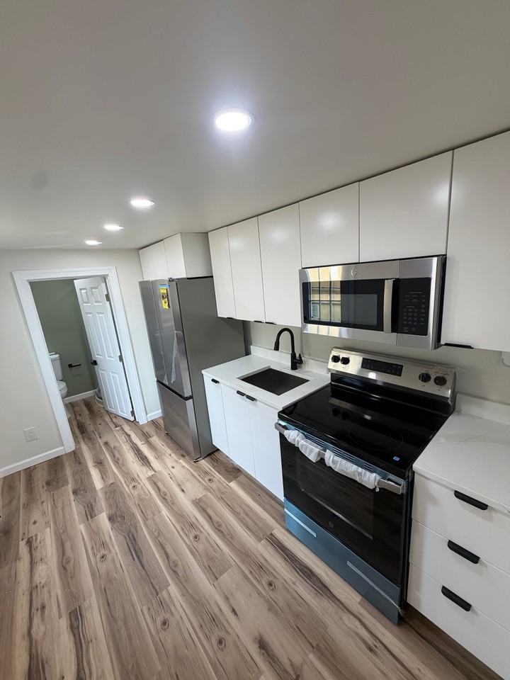 643 Birch St - Photo 3 of 13