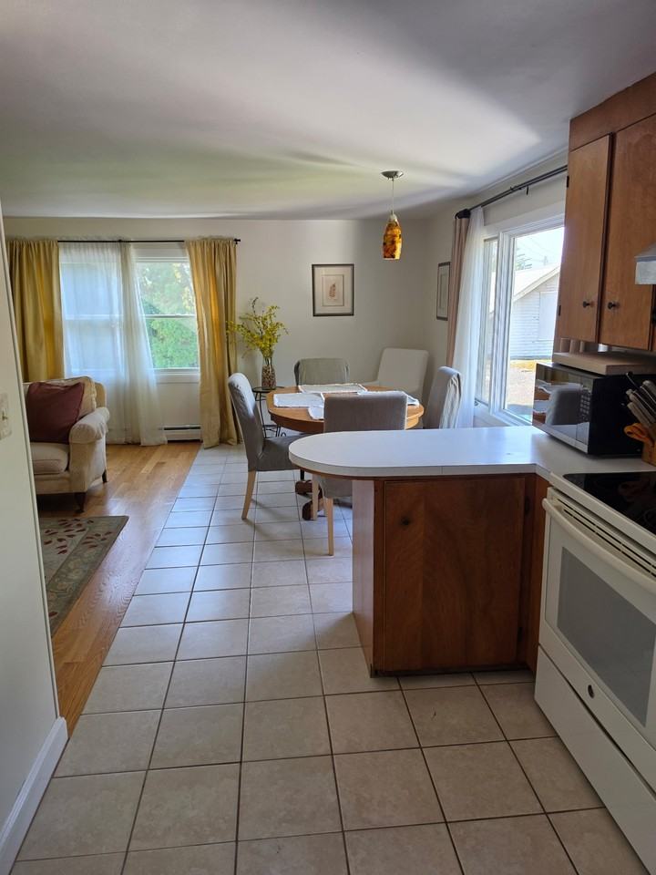 344 Broadway #3 - Photo 4 of 10
