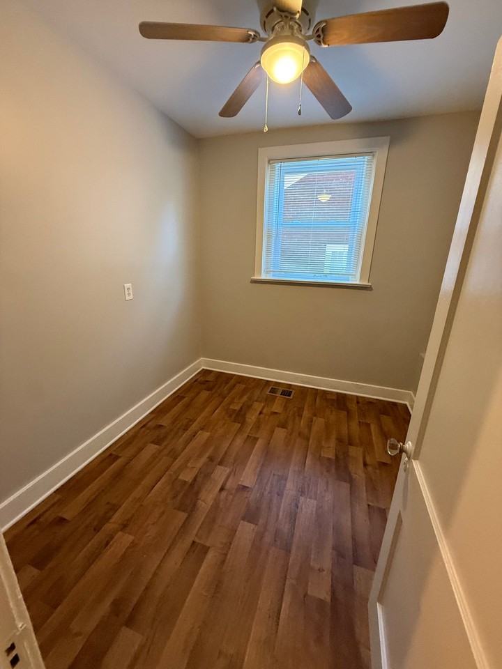 2124 Maryland Ave #2 - Photo 7 of 18