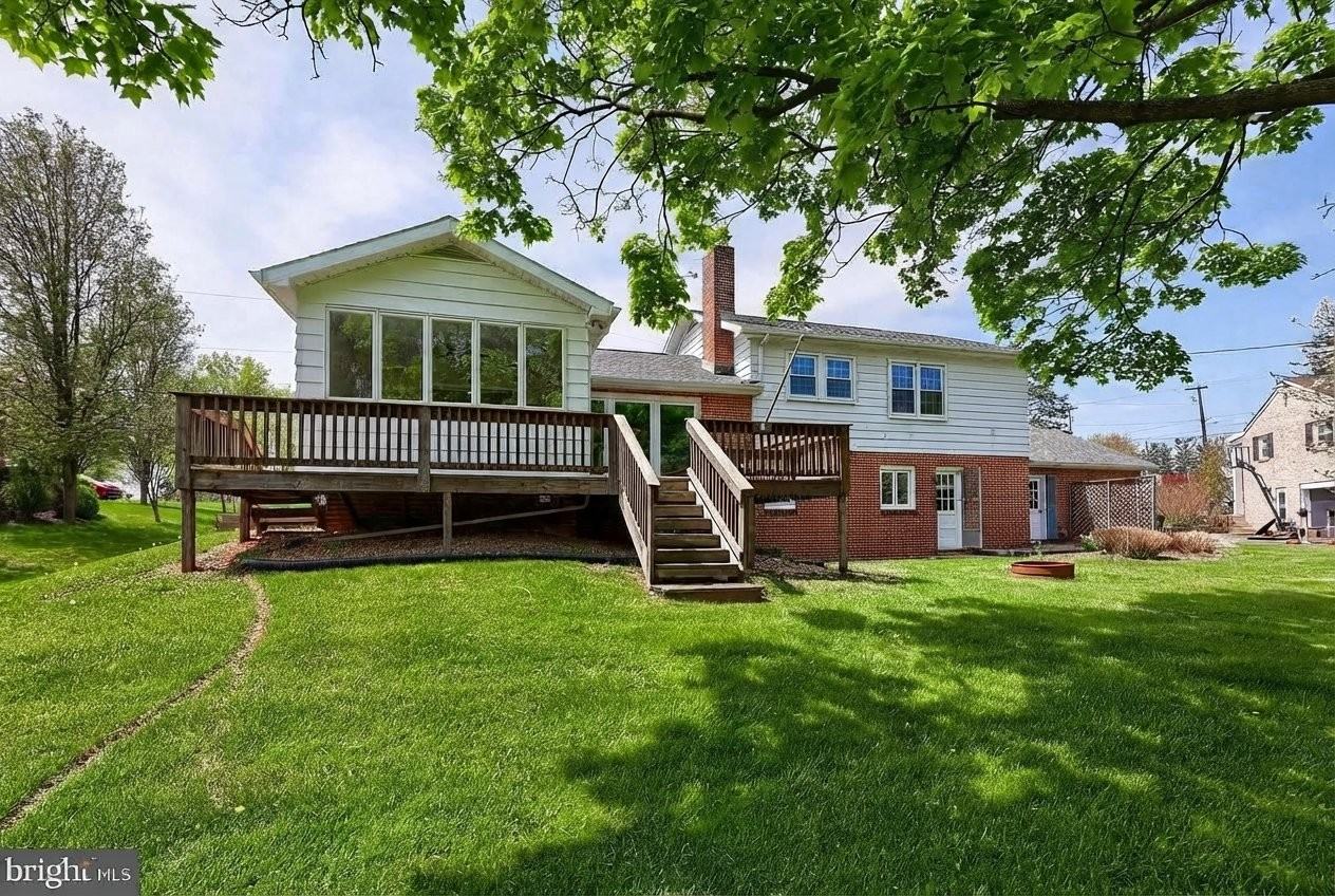 1571 N Northern Way - Photo 2 of 15