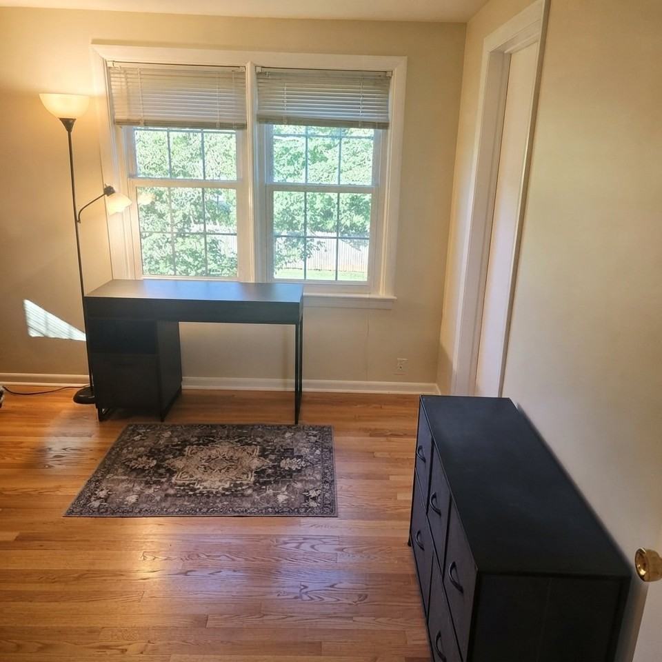 1571 N Northern Way - Photo 6 of 15