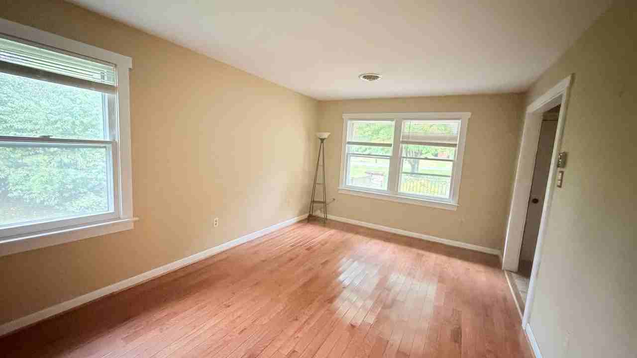 16261 Mary St - Photo 7 of 19