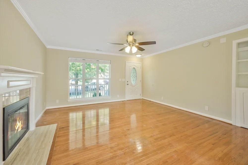 2933 River Bend Dr - Photo 3 of 24