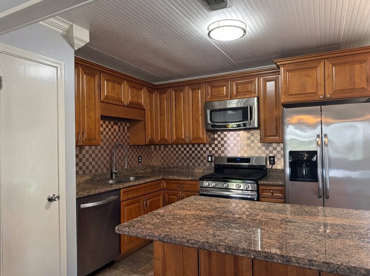536 Oak Allee Dr - Photo 3 of 15