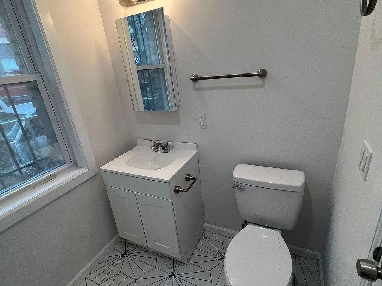 114 Garside St #FL2 - Photo 6 of 9