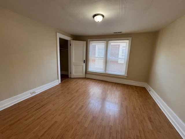3200 / 3212 / 3224  E. 5th Ave - Photo 7 of 13