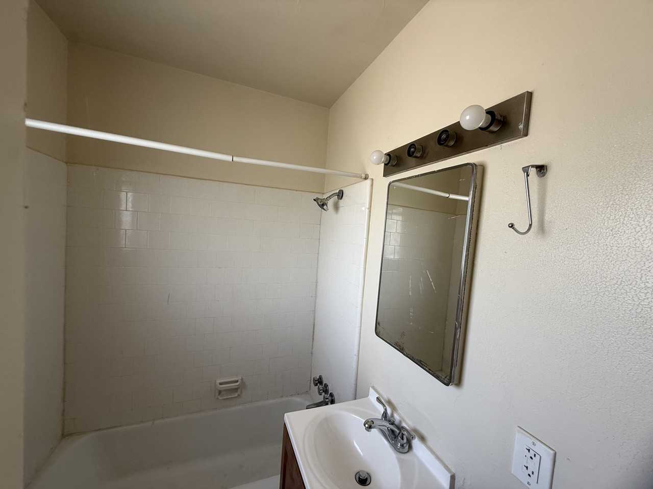 12784 California Street - Photo 6 of 10
