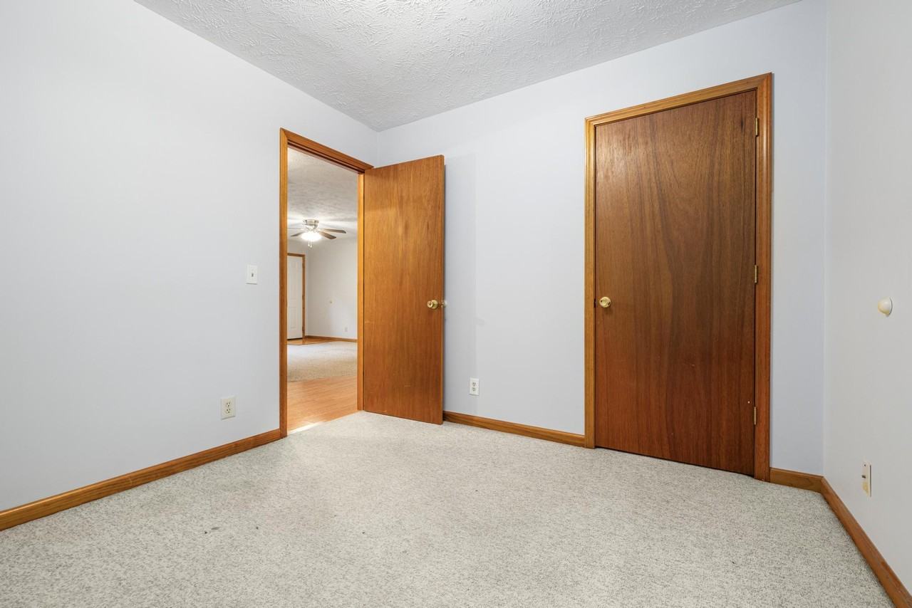 537 Jena Beth Drive - Photo 7 of 11