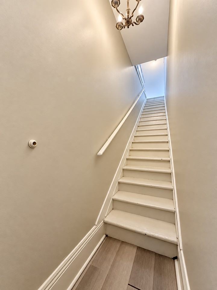 2622 Magazine Street - Photo 2 of 16