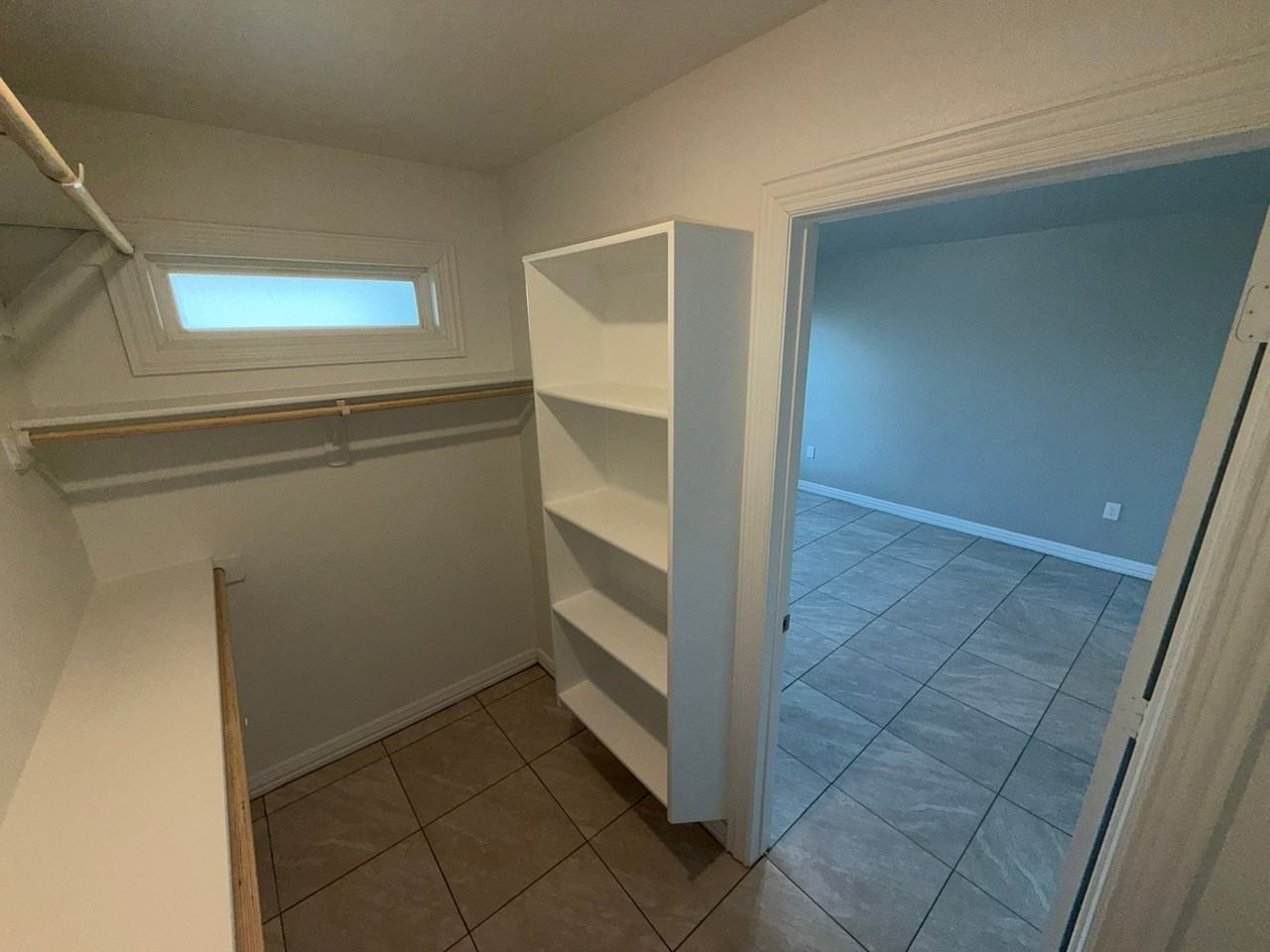 3210 S 13th St - Photo 6 of 12