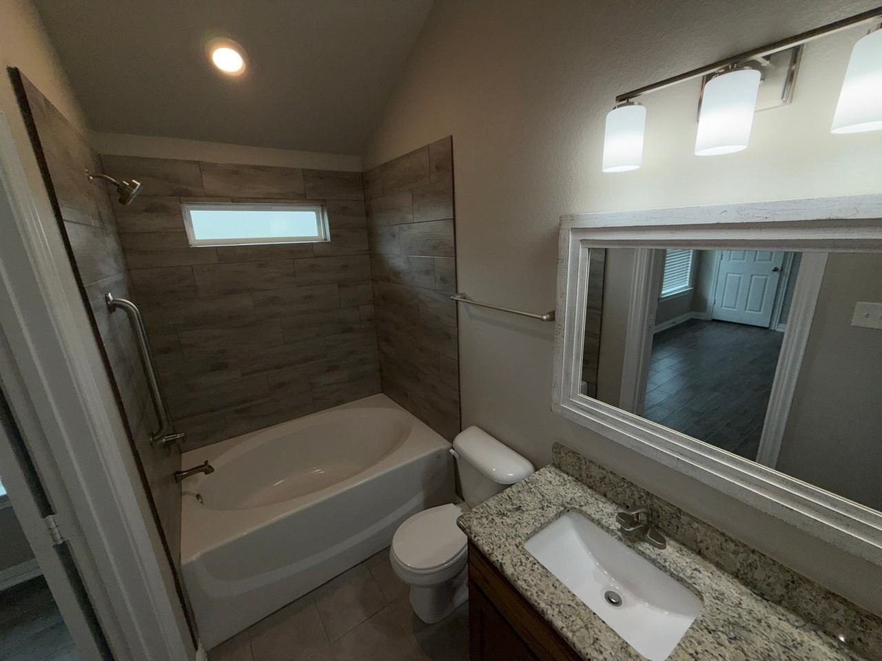 3215 Addison Way - Photo 7 of 14