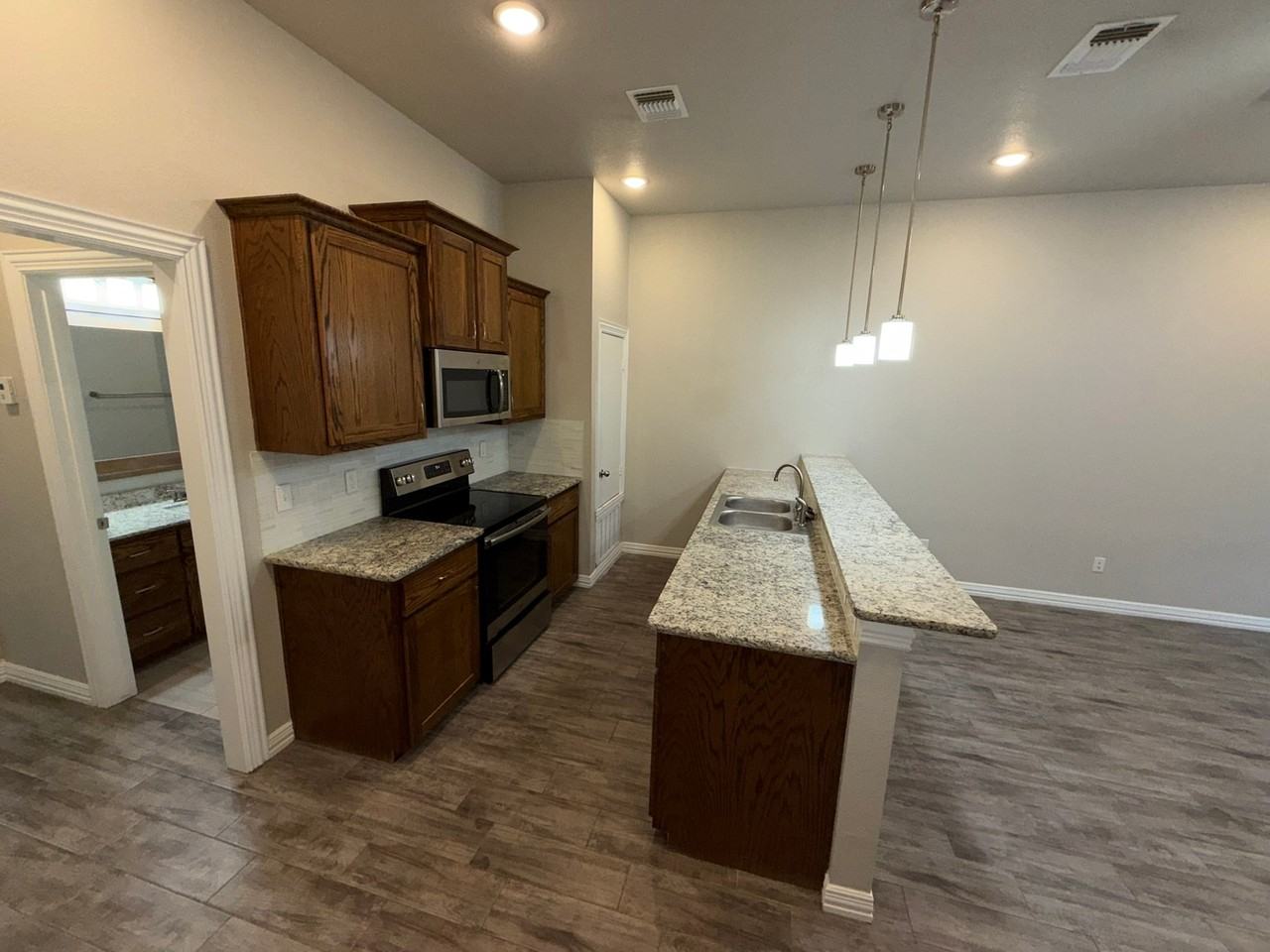3227 Bordon Dr - Photo 3 of 12