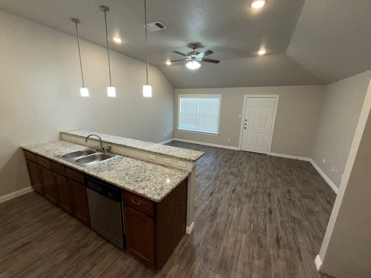 3227 Bordon Dr - Photo 5 of 12