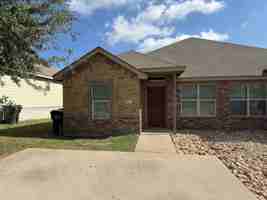 featured image of 508 E Young Ave