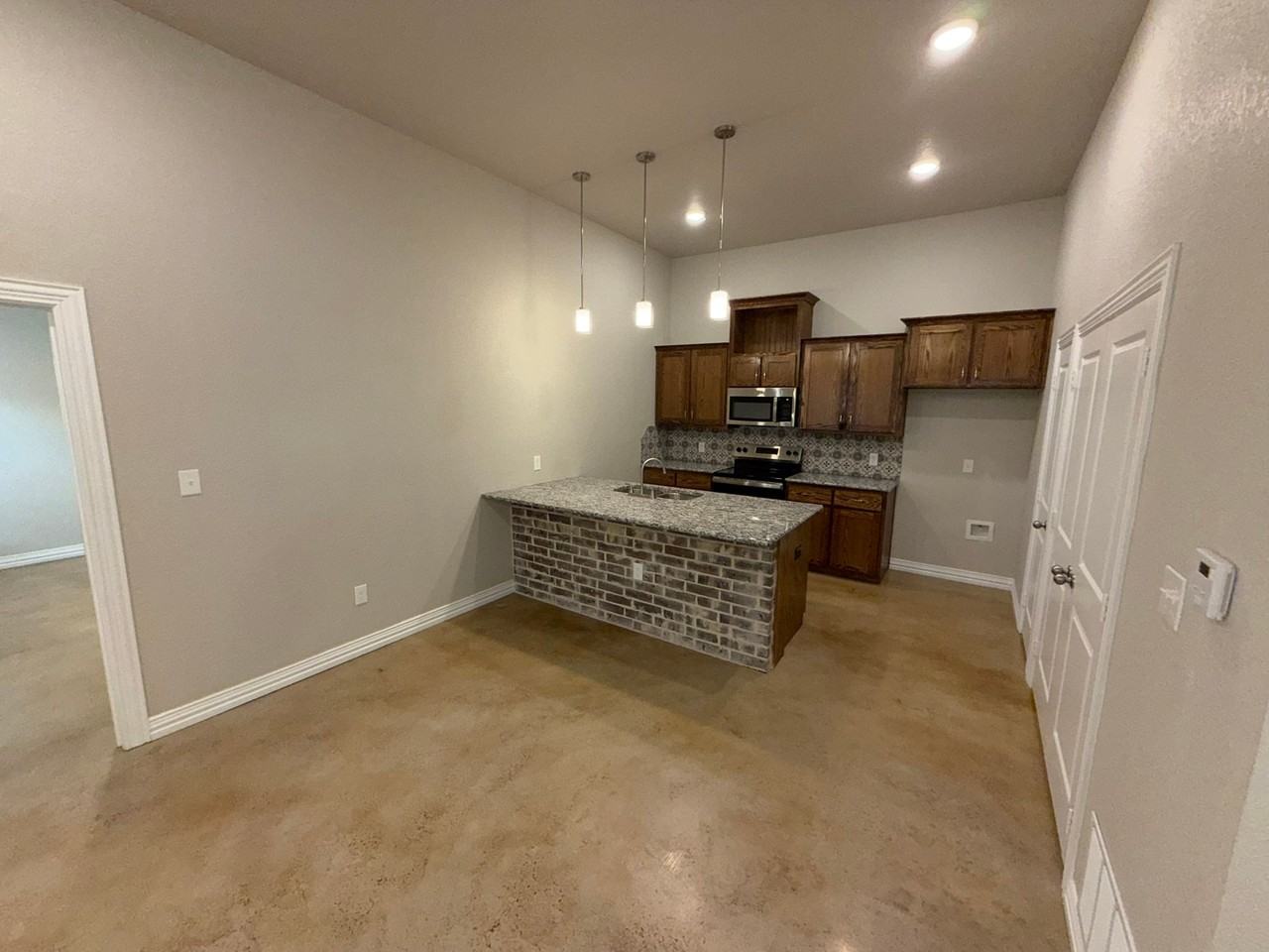 5710 Graceful Lane - Photo 4 of 13