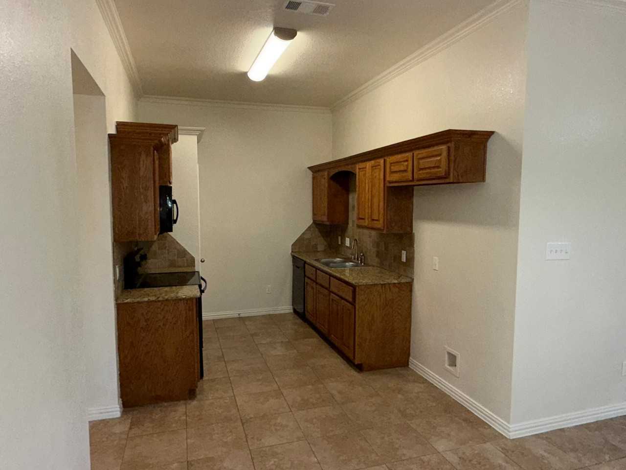 8347 Saddle Brook Drive - Photo 4 of 13