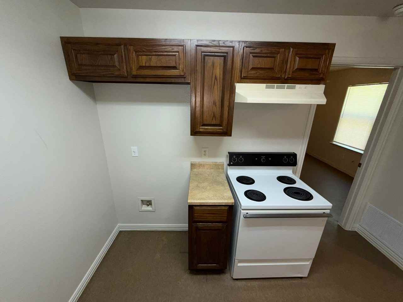 1118 South MLK - Photo 5 of 9