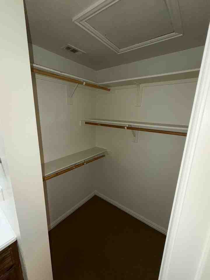 1120 S MLK - Photo 7 of 9