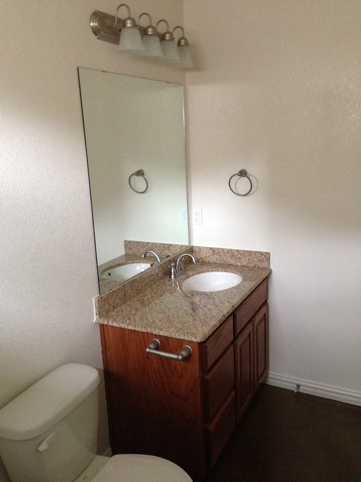 418 East Young Avenue - Photo 2 of 4