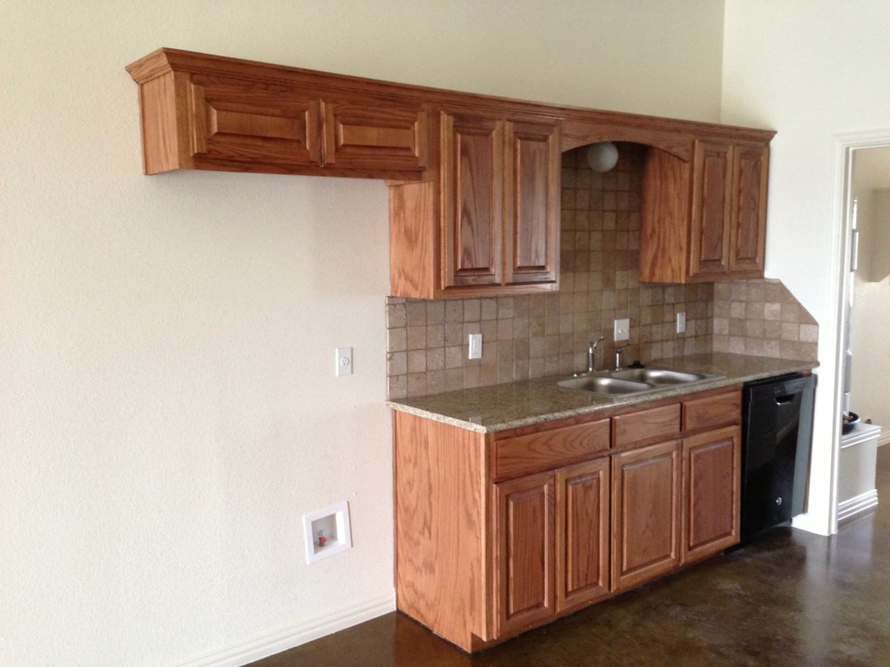 418 East Young Avenue - Photo 3 of 4