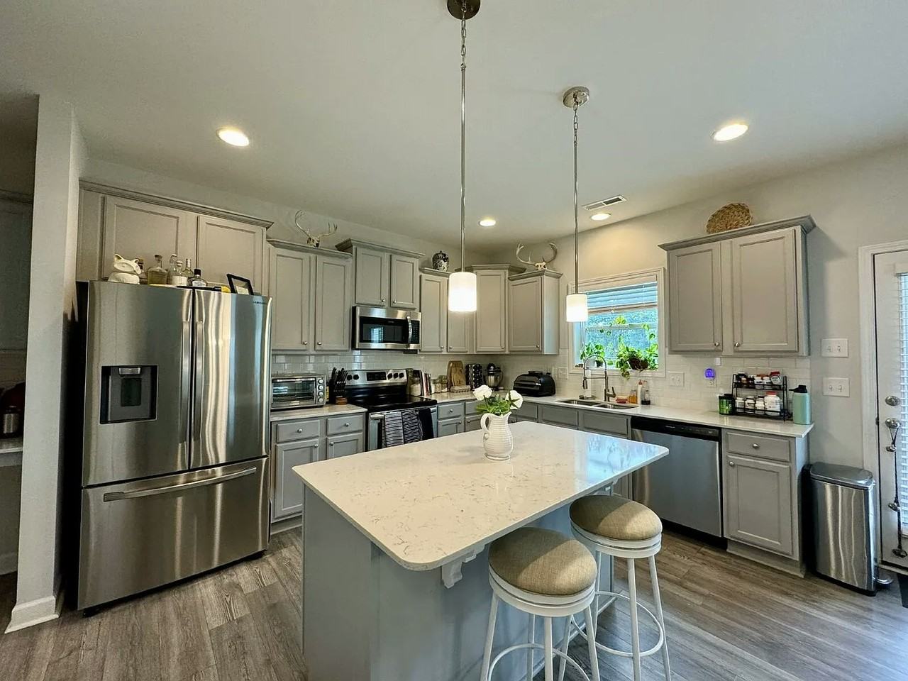 1748 Stackhouse Drive - Photo 4 of 24