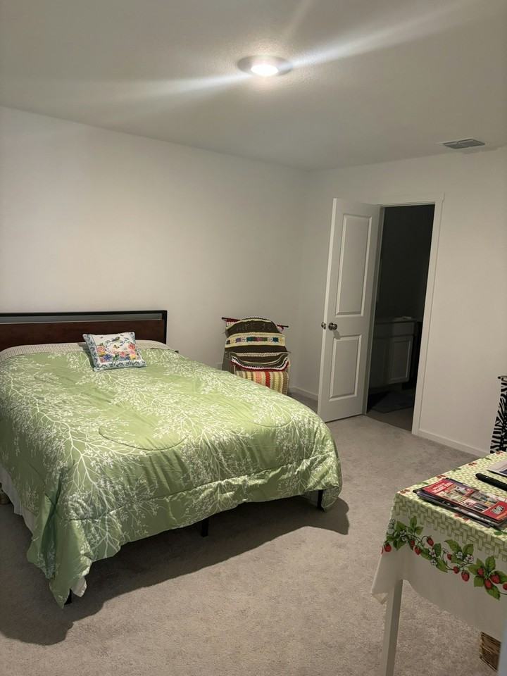 14111 Hammersmith Street - Photo 4 of 11