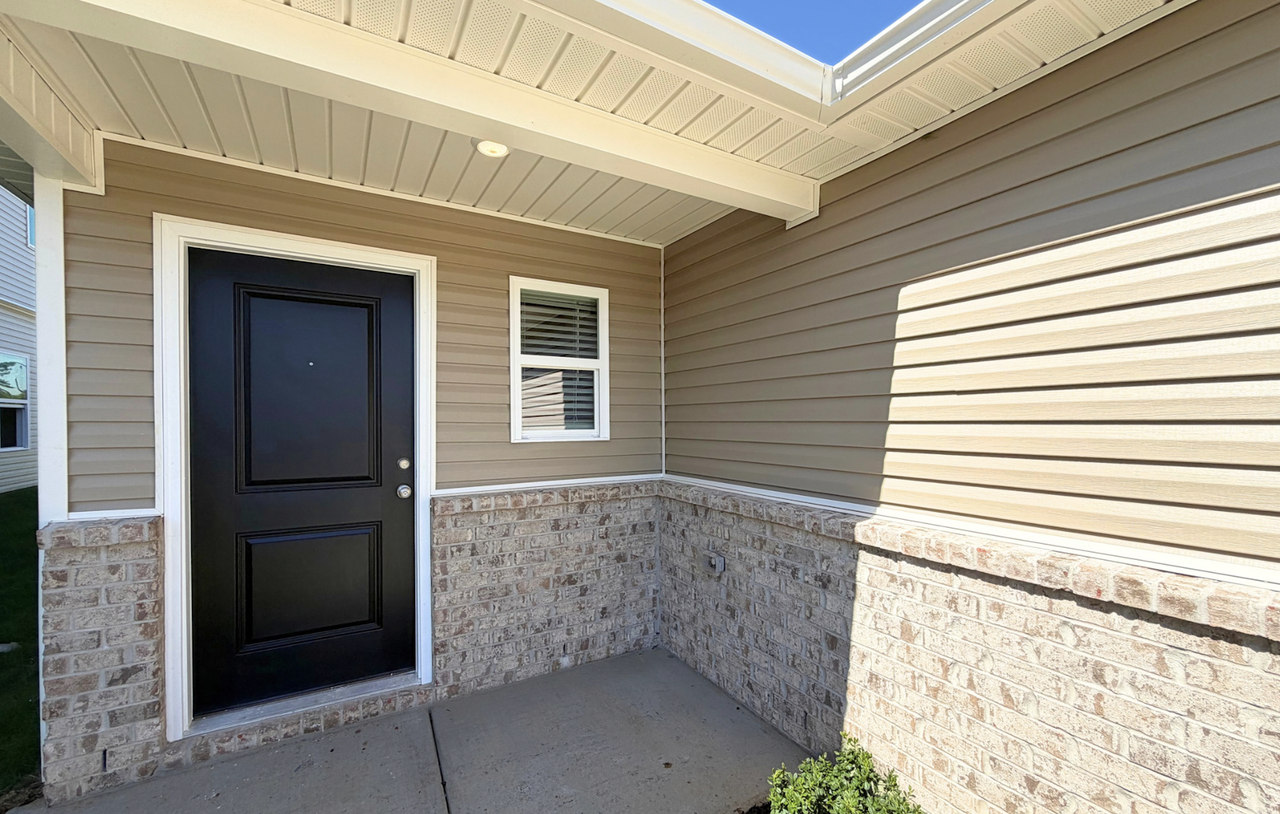 4028 White River Rd SW - Photo 2 of 35