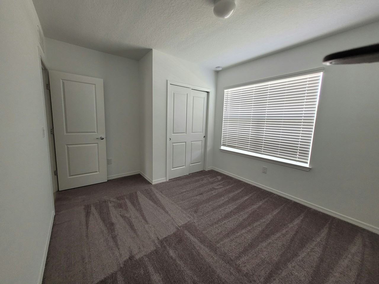 9663 Summer Cay Cir - Photo 3 of 12